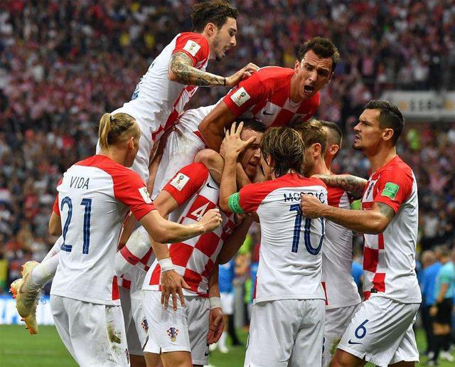 LOL英雄联盟直播-包含法国鏖战墨西哥，佩德里送出助攻的词条