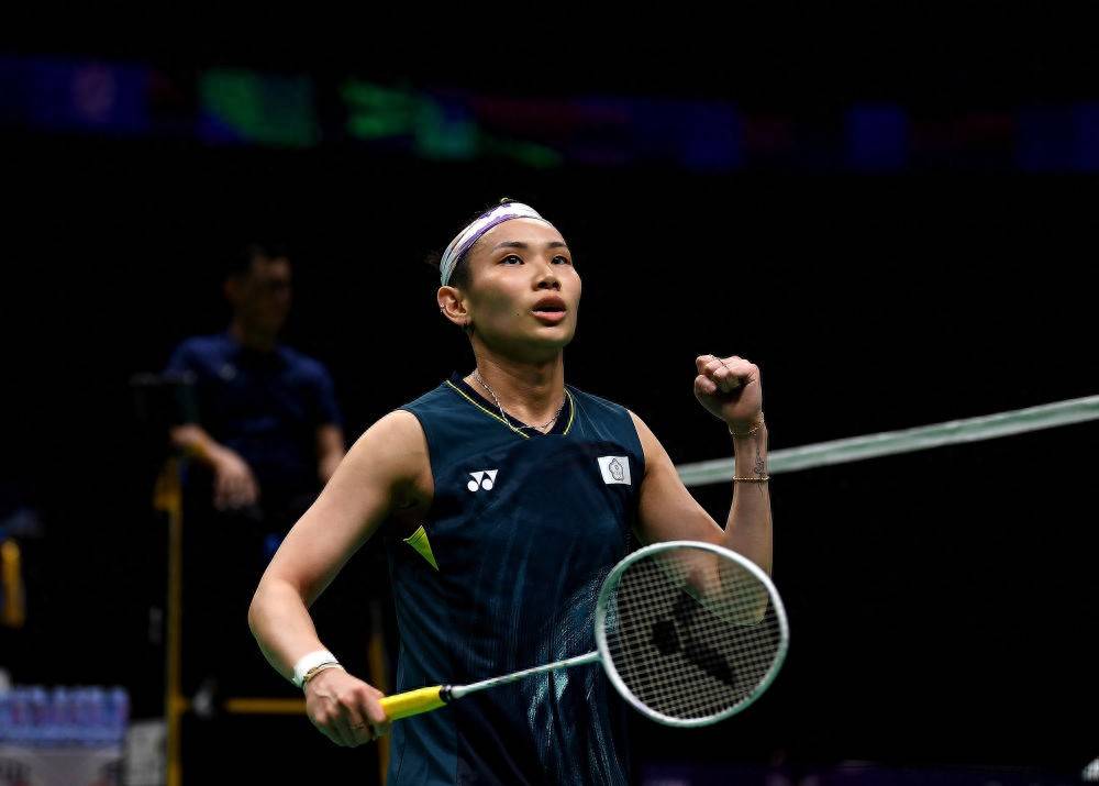 中国羽毛球队爆冷泰国羽毛球队,马琳关键制胜的简单介绍 中国羽毛球队爆冷泰国羽毛球队,马琳关键制胜的简单介绍