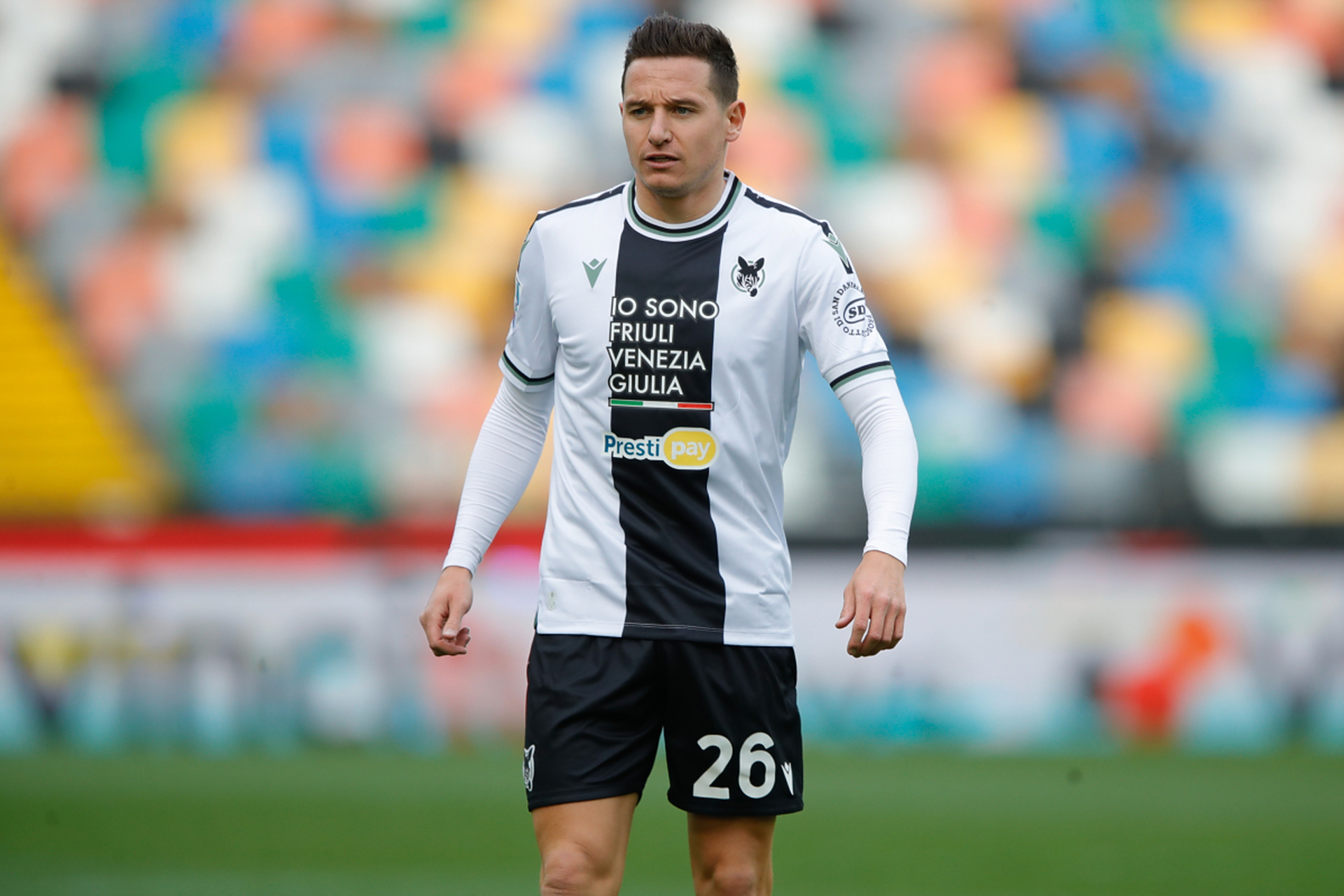 乌迪内斯大胜，继续保持领先优势