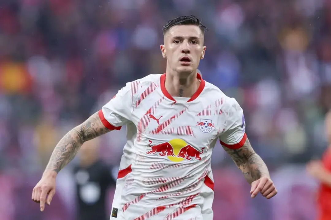 拜仁慕尼黑阵中新星崭露头角的简单介绍