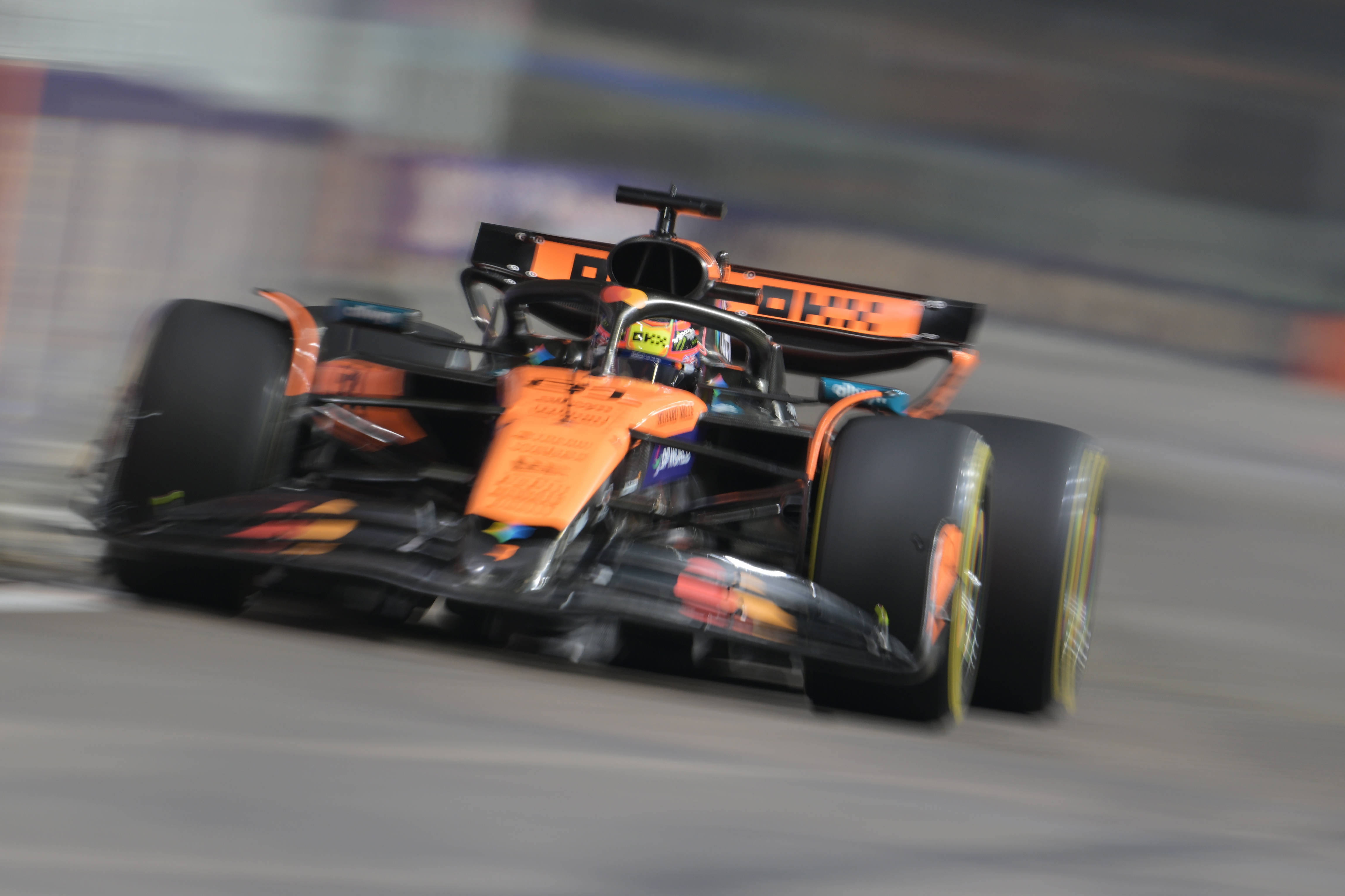 关于红牛二队横扫红牛车队,阿隆索带队取胜的信息 关于红牛二队横扫红牛车队,阿隆索带队取胜的信息