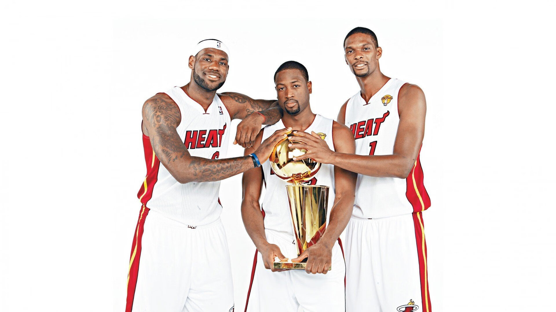 威廉姆斯险胜法拉利，皮亚斯特里扛起全队，一场改写历史的胜利